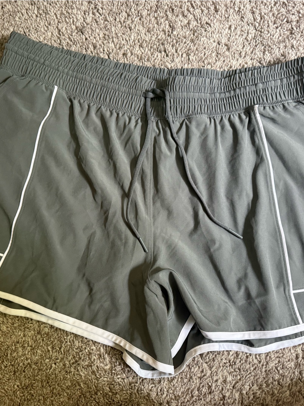 Abercrombie YPB Lined Running Shorts Gray White XL NWOT